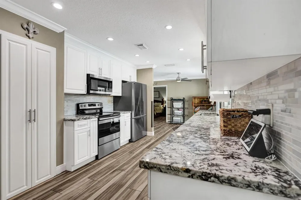 5017 SW 87TH AVENUE Cooper City, FL 33328