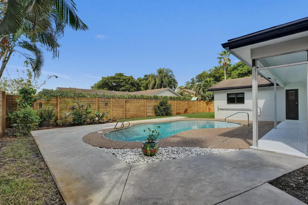 5017 SW 87TH AVENUE Cooper City, FL 33328
