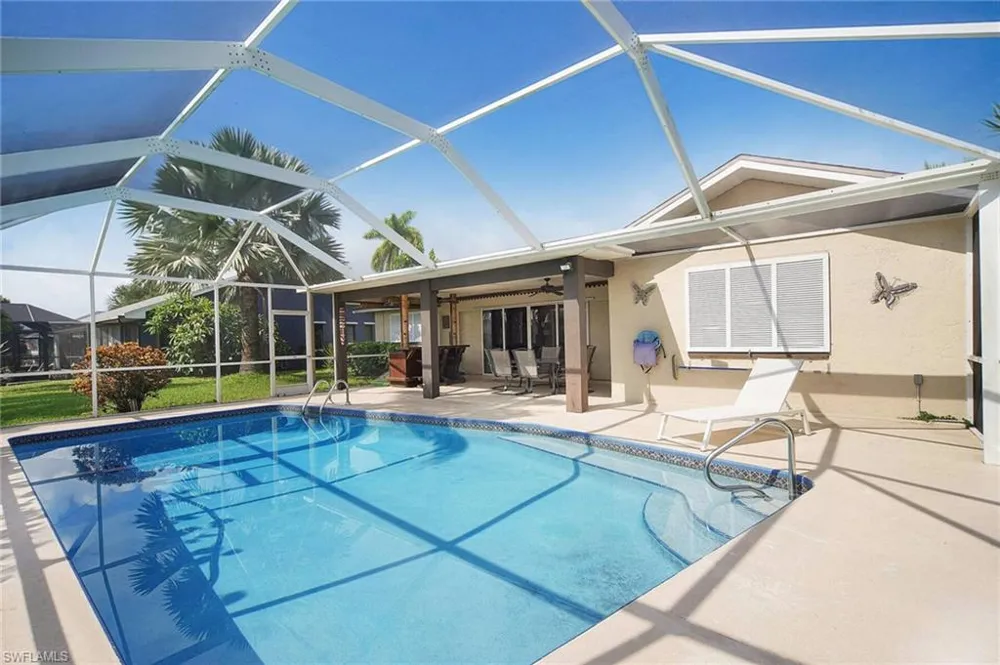 519 SE 20th Court Cape Coral, FL 33990