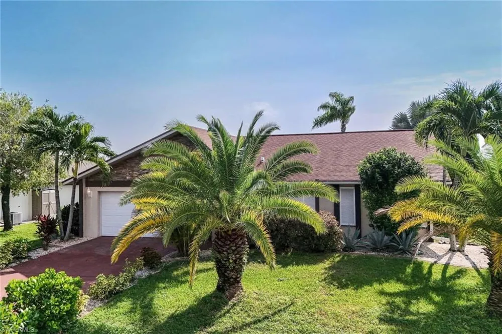 519 SE 20th Court Cape Coral, FL 33990