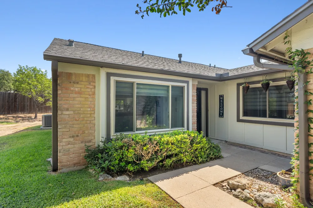 9419 Singing Quail Drive Austin, TX 78758