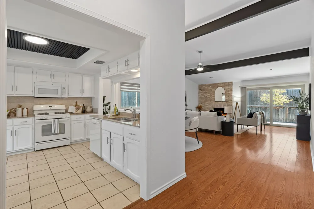 9419 Singing Quail Drive Austin, TX 78758