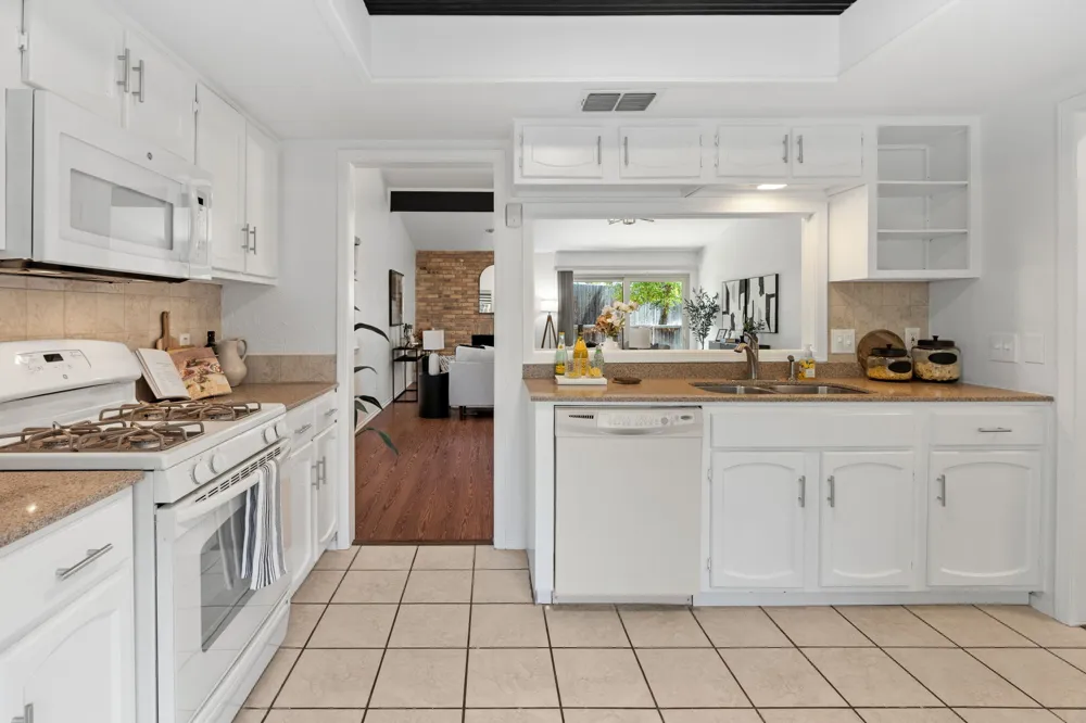 9419 Singing Quail Drive Austin, TX 78758