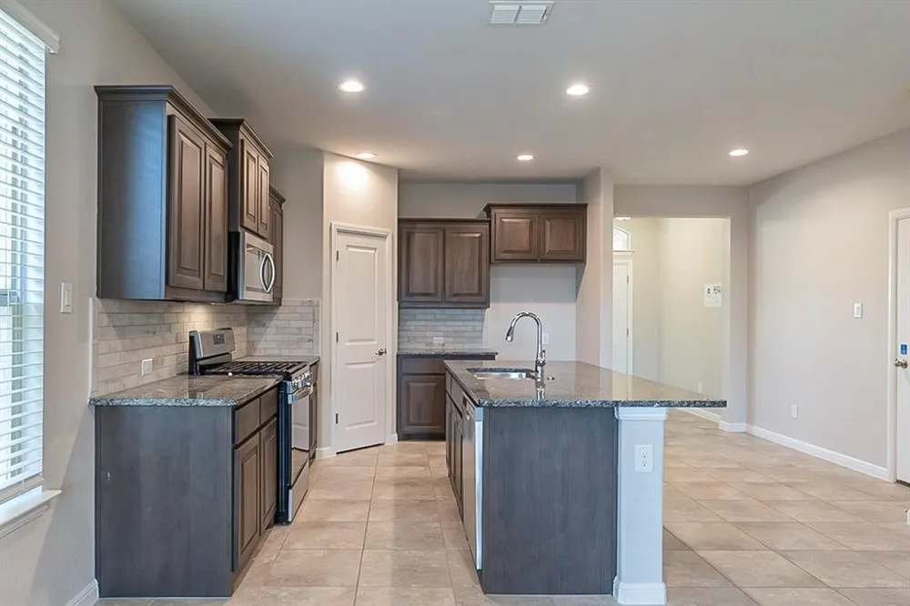 16141 Bronte Lane Fort Worth, TX 76247