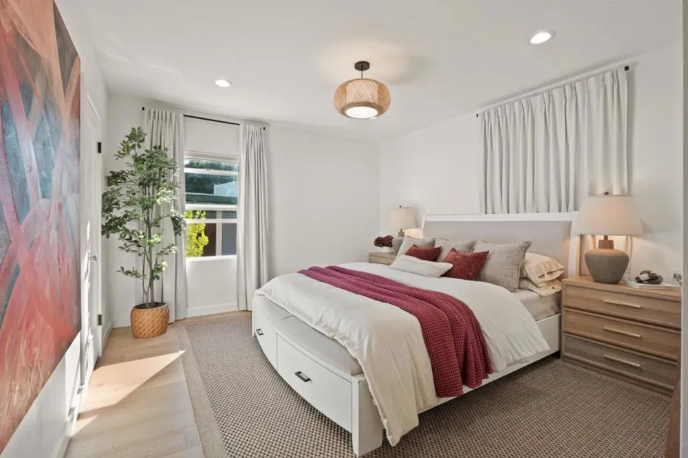 1124 Fay Street Redwood City, CA 94061