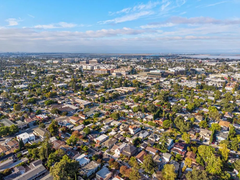 1124 Fay Street Redwood City, CA 94061