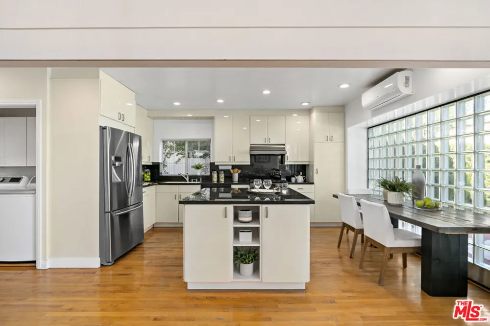 620 Cherokee Avenue Los Angeles, CA 90004