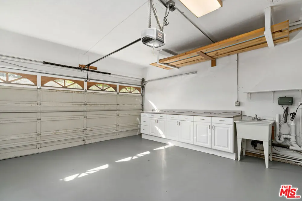 620 Cherokee Avenue Los Angeles, CA 90004