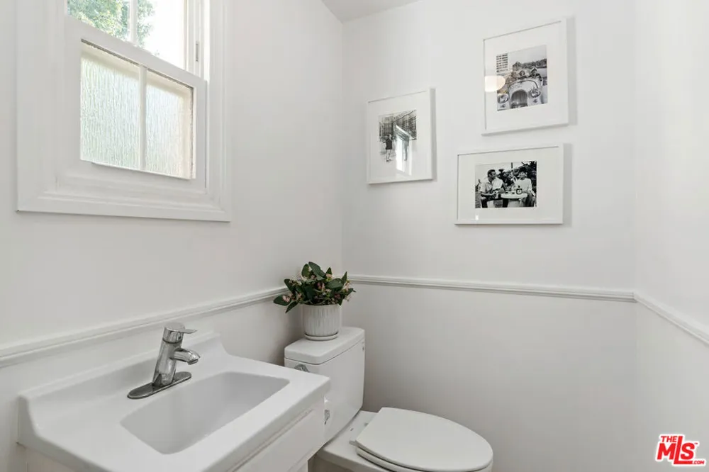 620 Cherokee Avenue Los Angeles, CA 90004