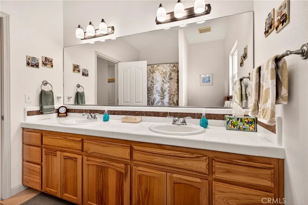 3560 Lonnie Paradise, CA 95969