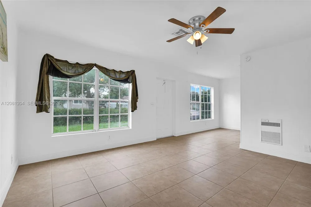 3541 NW 7th Pl #3541 Lauderhill, FL 33311