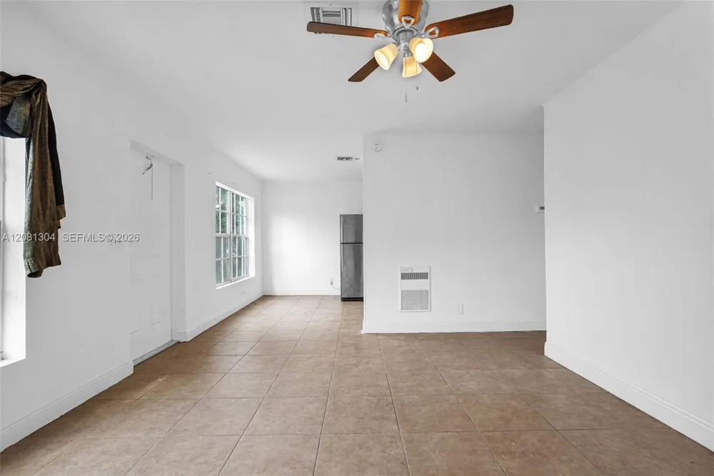 3541 NW 7th Pl #3541 Lauderhill, FL 33311