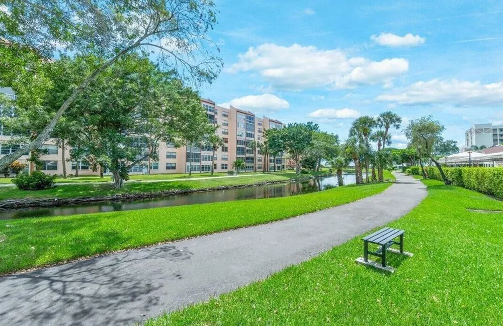7380 S Oriole Boulevard #605 Delray Beach, FL 33446