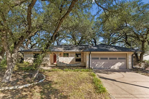 1105 Riviera Circle