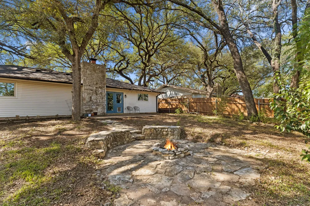 1105 Riviera Circle Cedar Park, TX 78613