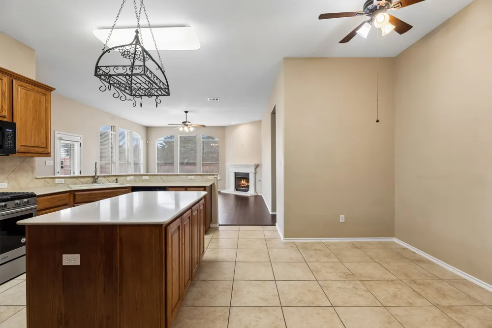 3400 Trickling Springs Way Pflugerville, TX 78660