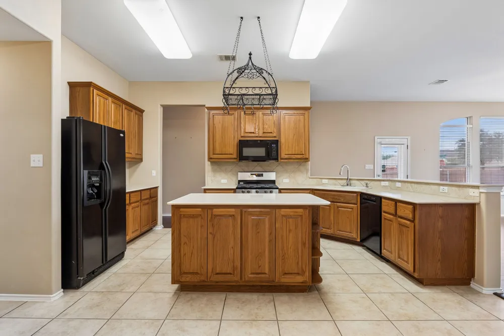 3400 Trickling Springs Way Pflugerville, TX 78660