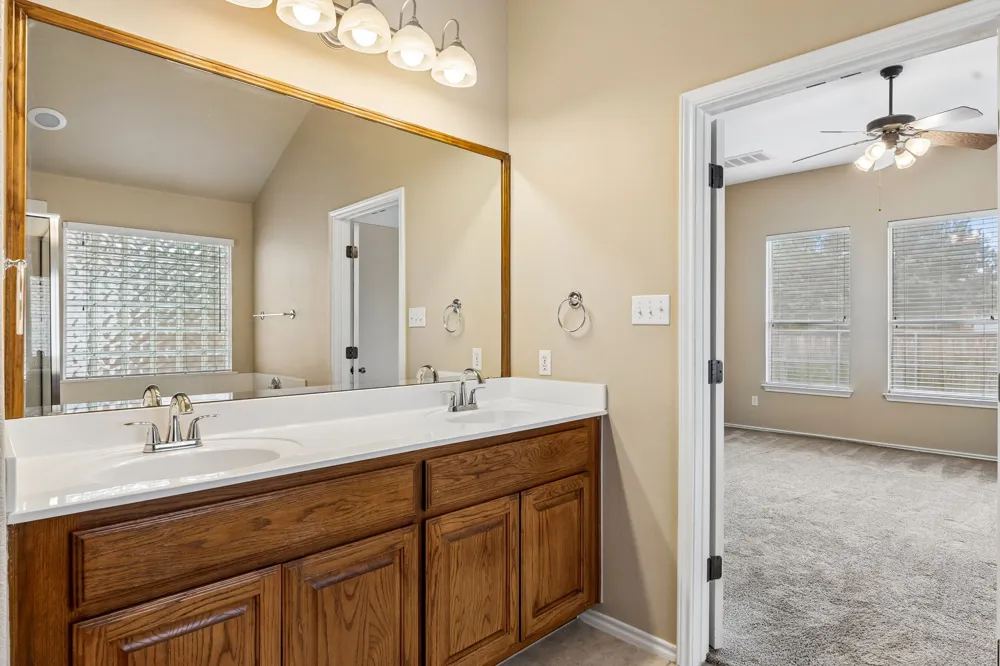3400 Trickling Springs Way Pflugerville, TX 78660