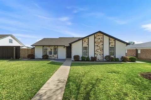 746 Red Wing Drive