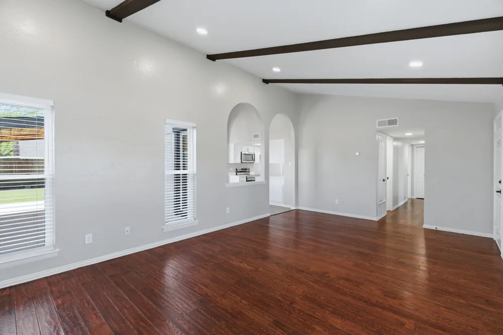 746 Red Wing Drive Lewisville, TX 75067