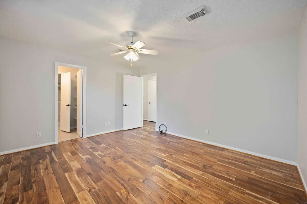 9809 Condor Drive Conroe, TX 77385
