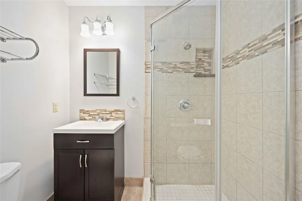 9809 Condor Drive Conroe, TX 77385
