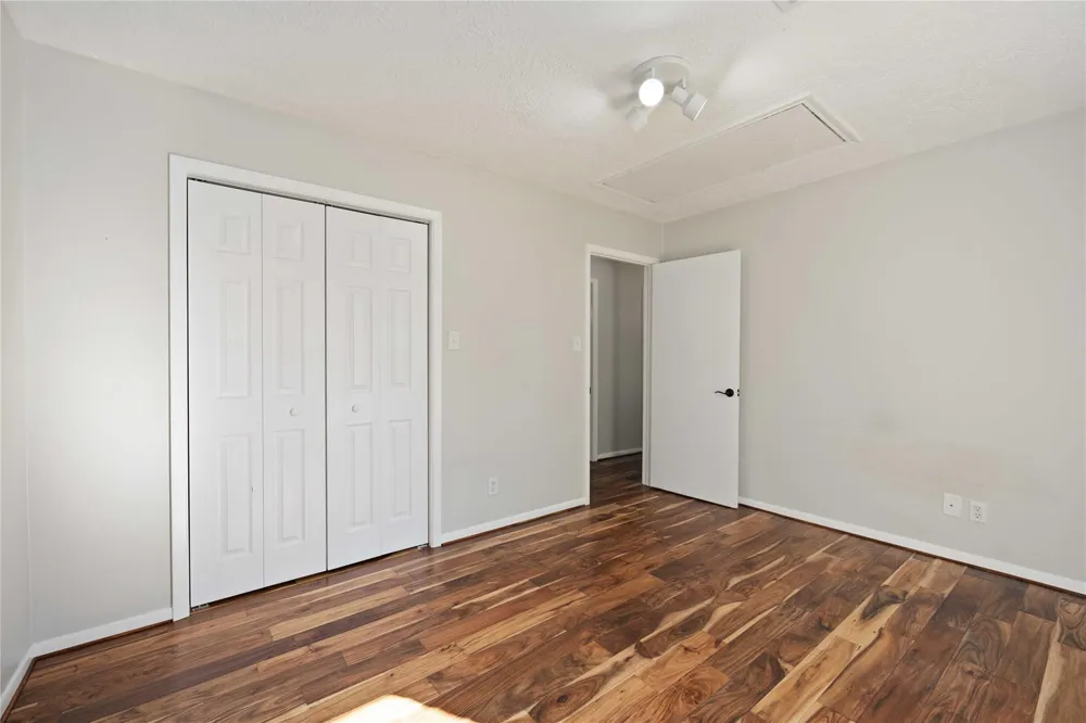 9809 Condor Drive Conroe, TX 77385