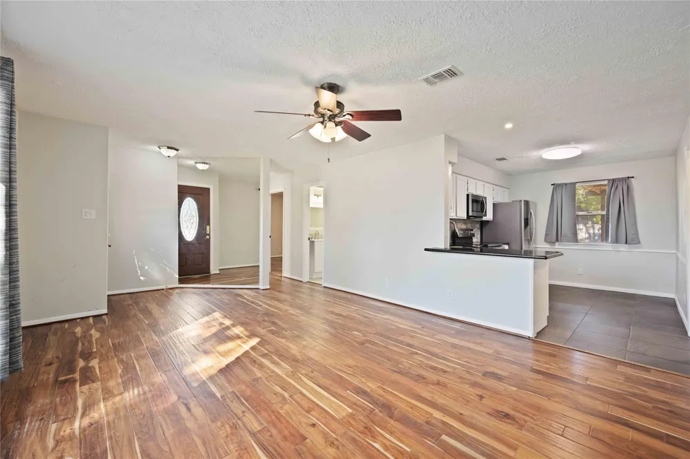 9809 Condor Drive Conroe, TX 77385
