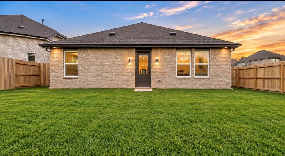 2028 Solstice Landing Dr Brookshire, TX 77423