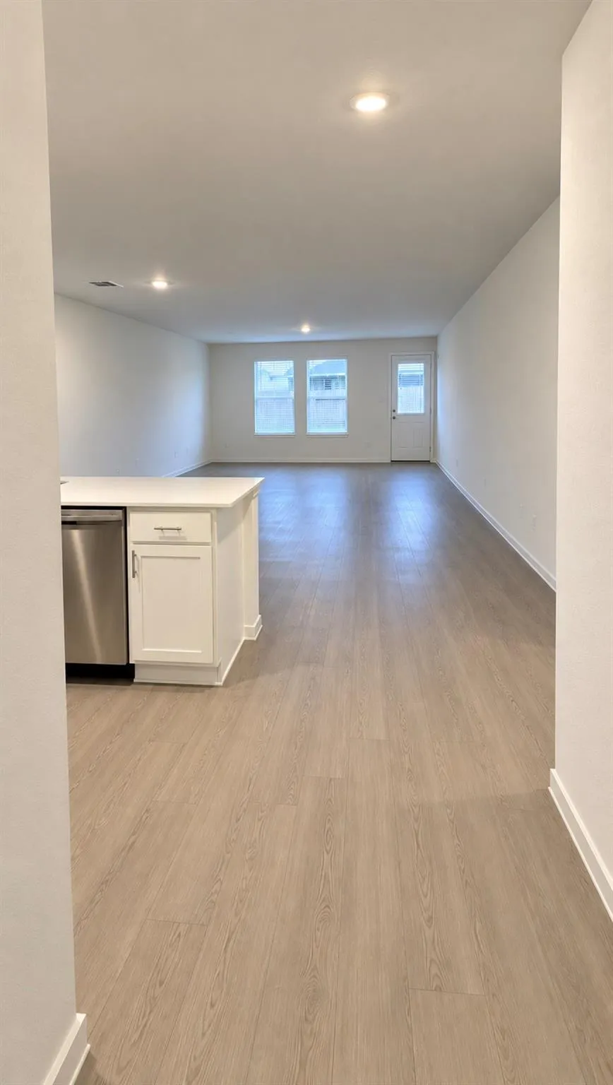 2028 Solstice Landing Dr Brookshire, TX 77423