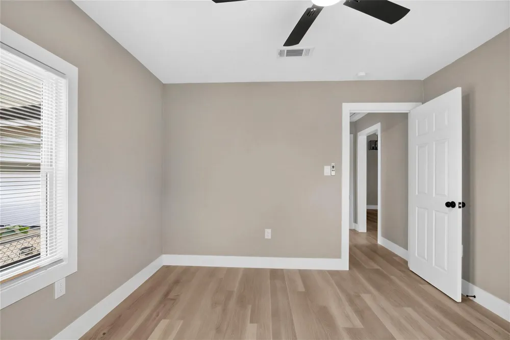 6909 Anderson Street Texas City, TX 77591