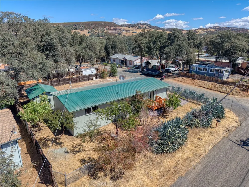 15980 32nd Clearlake, CA 95422