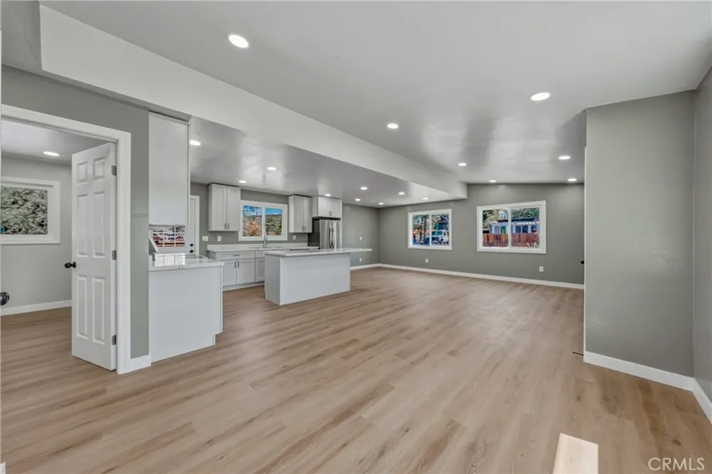 15980 32nd Clearlake, CA 95422
