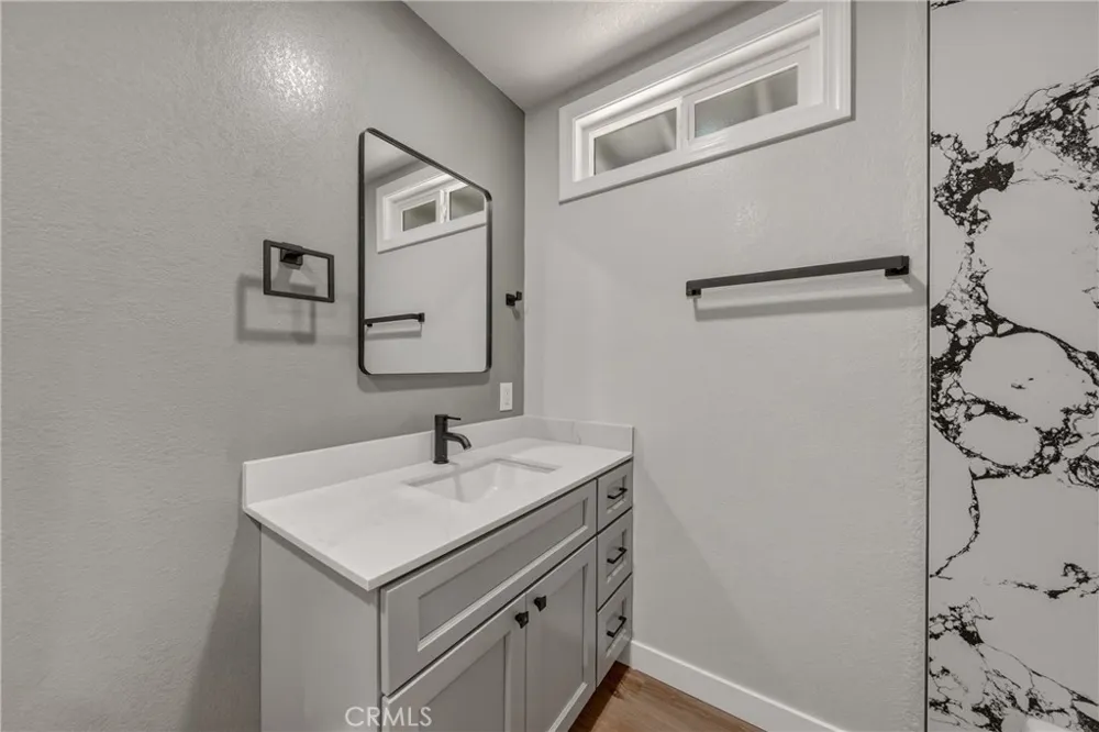 15980 32nd Clearlake, CA 95422