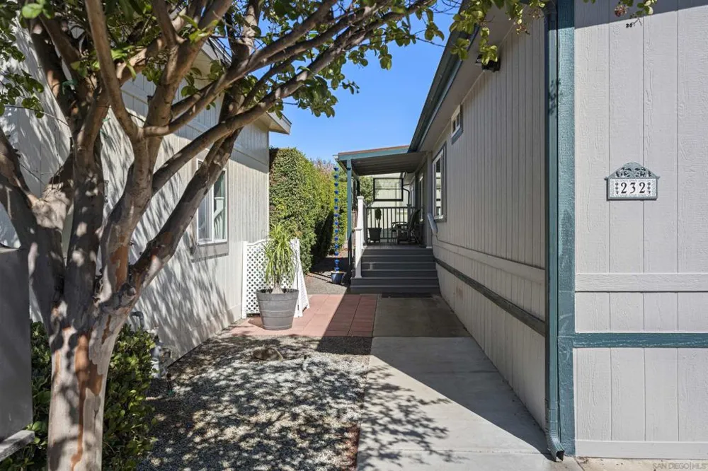 9255 Magnolia Ave #232 Santee, CA 92071