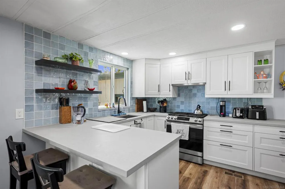 9255 Magnolia Ave #232 Santee, CA 92071