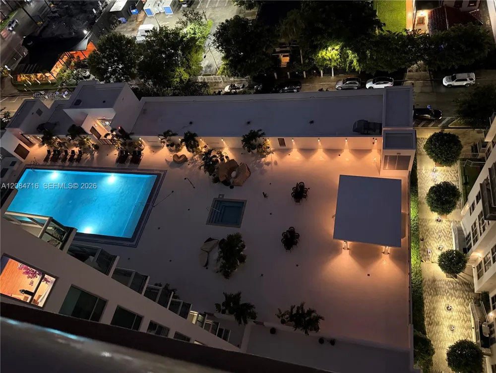 333 NE 24th St #807 Miami, FL 33137