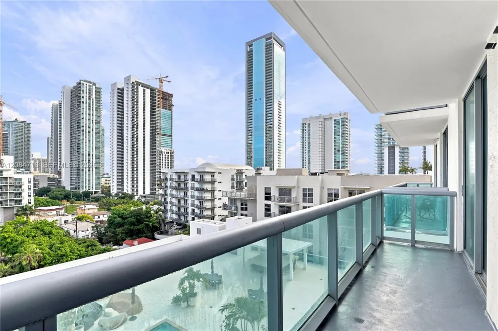 333 NE 24th St #807 Miami, FL 33137
