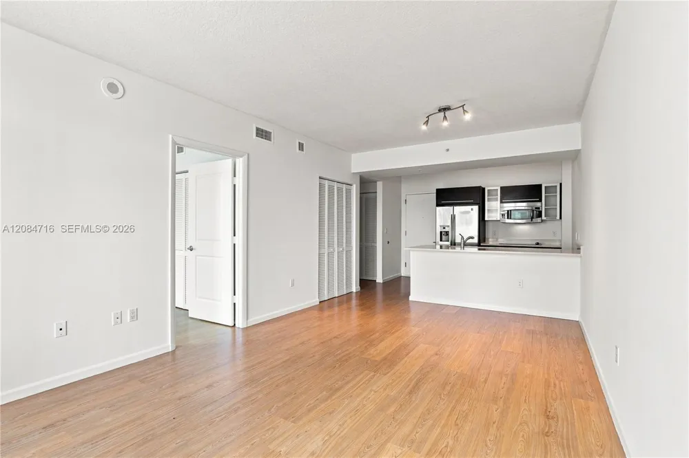 333 NE 24th St #807 Miami, FL 33137