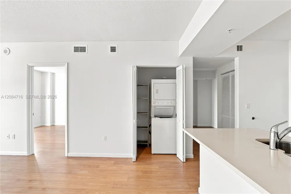 333 NE 24th St #807 Miami, FL 33137