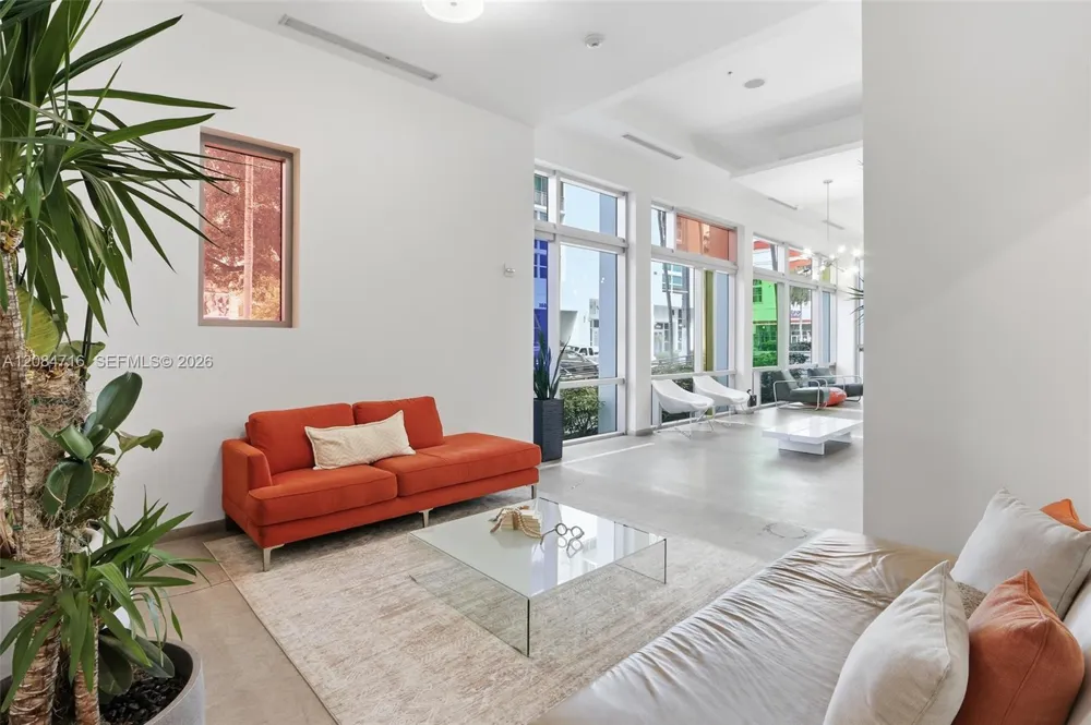333 NE 24th St #807 Miami, FL 33137