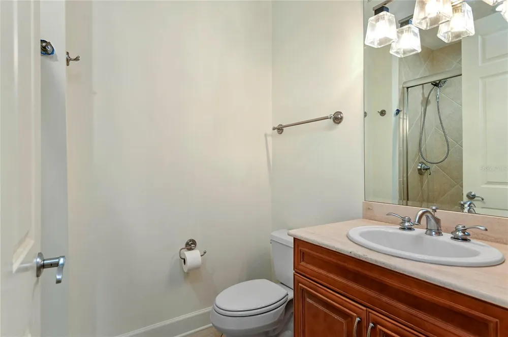 660 OSCEOLA AVENUE #101 Winter Park, FL 32789