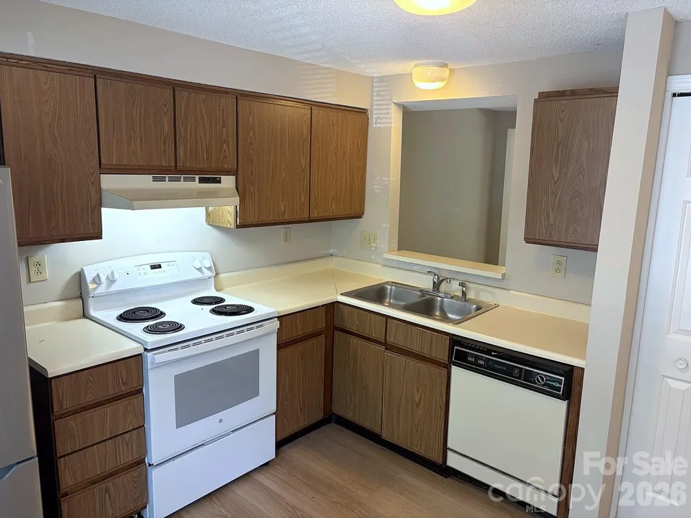 1365 Maple Shade Lane Charlotte, NC 28270