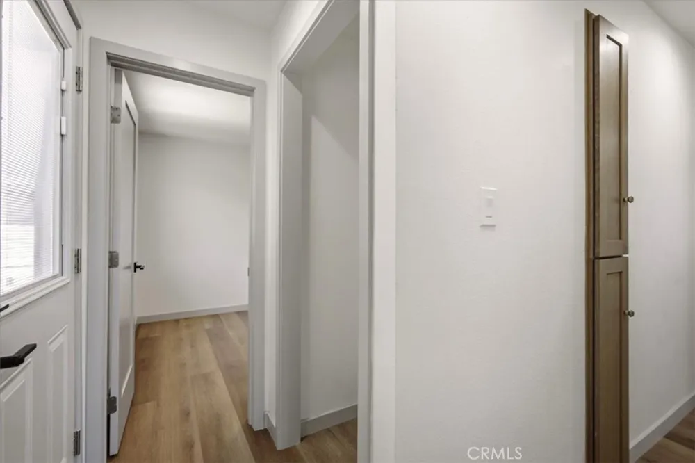 10237 Silverton Tujunga, CA 91042