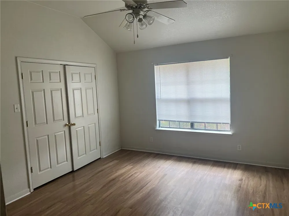 1809 W. S. Young #2A Killeen, TX 76543