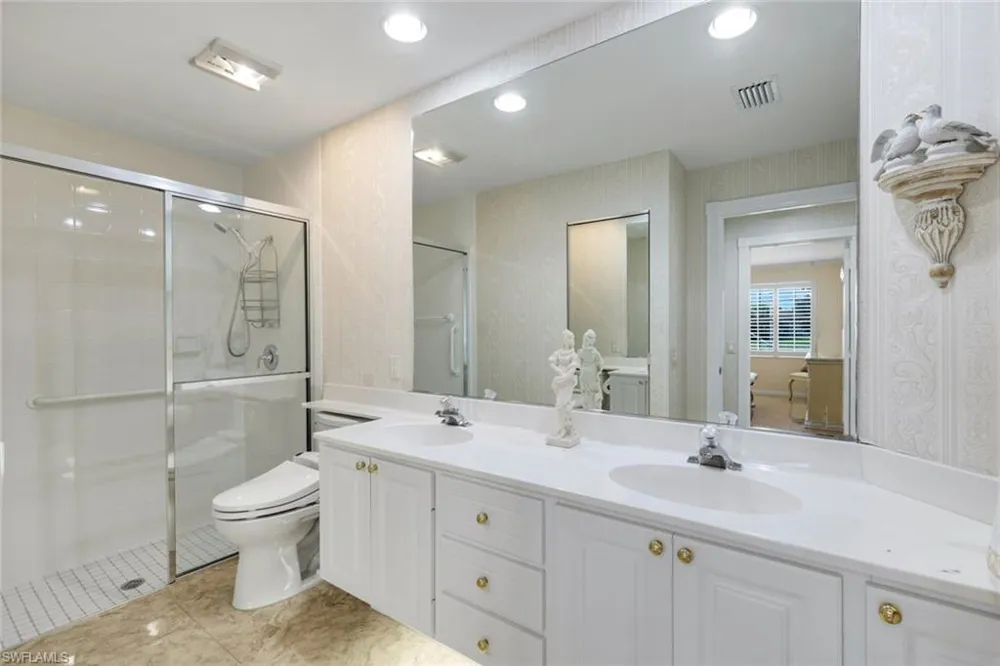 5808 Drummond Way Naples, FL 34119