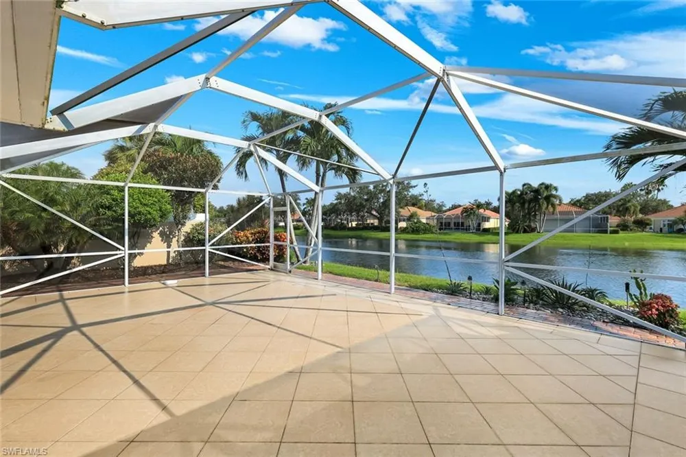5808 Drummond Way Naples, FL 34119