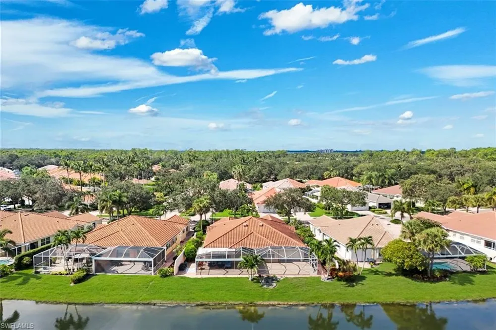5808 Drummond Way Naples, FL 34119
