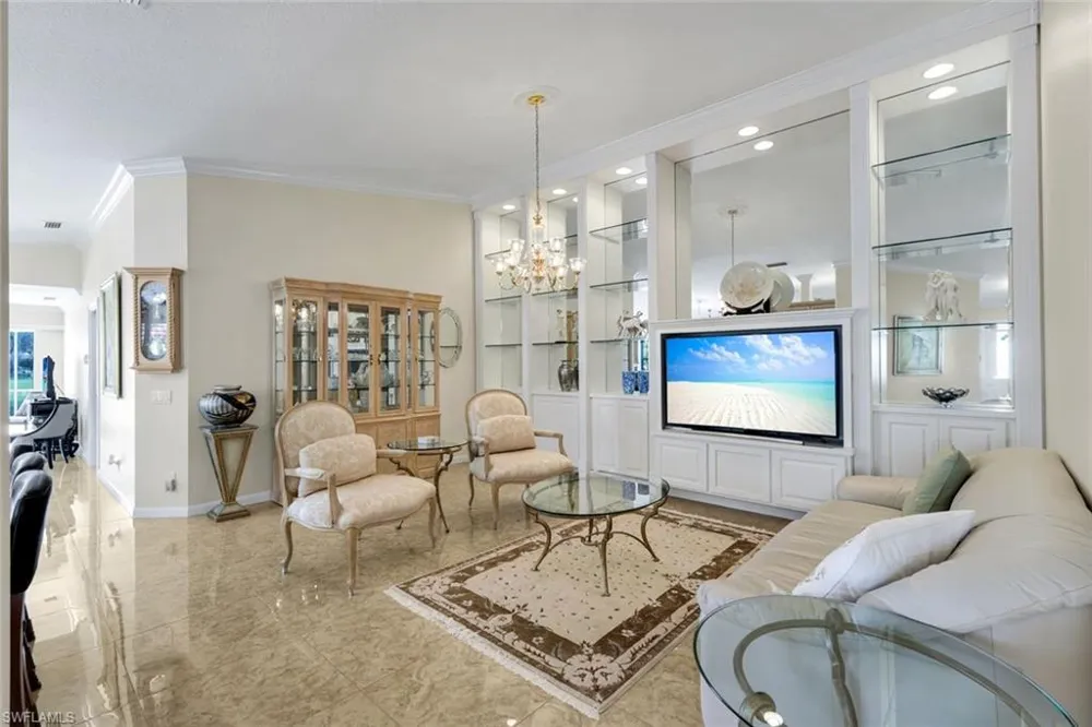 5808 Drummond Way Naples, FL 34119