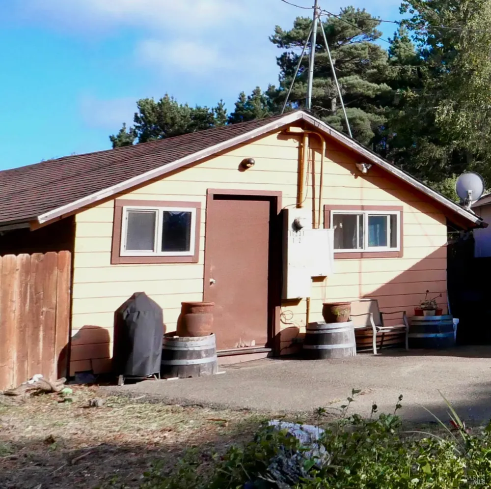 19231 Summers Lane Fort Bragg, CA 95437